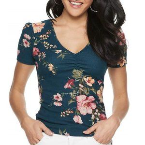 NWOT Short Puff Sleeve Floral Top